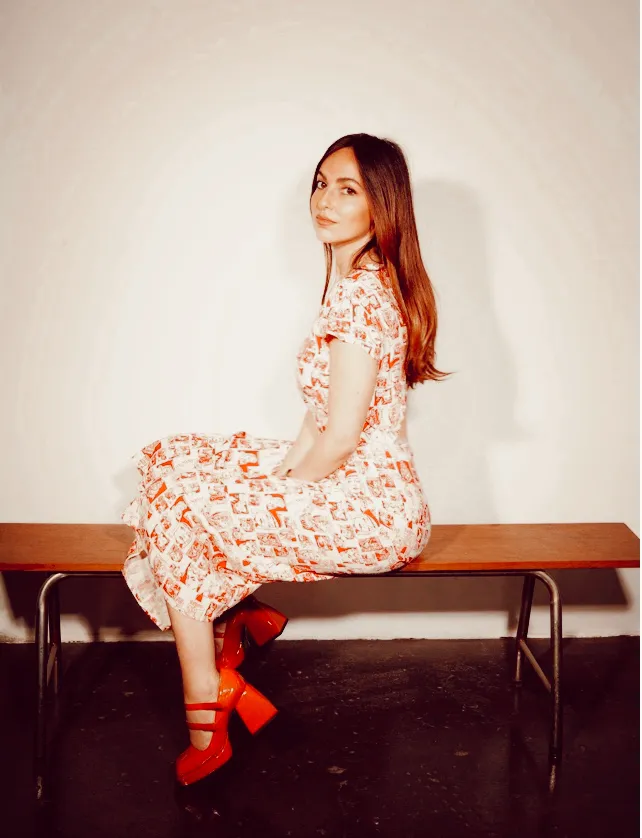 Femme chaussures rouges
